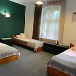 Brzozowy Gaj בית הארחה קרפאז'